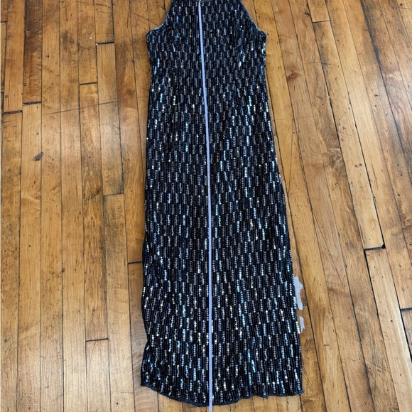 Laurence Kazar Black and Silver Sequin Dress - Picture 8 of 9